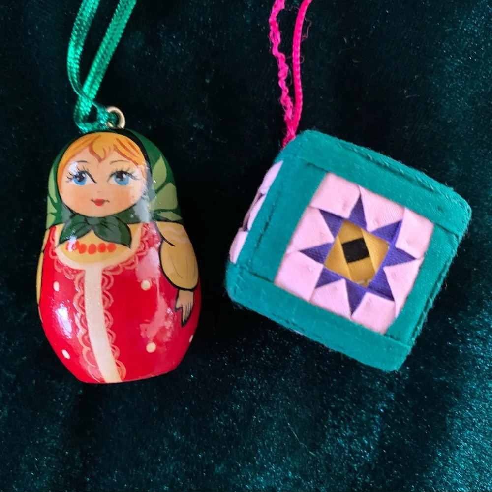 2 Folk Art Ornaments (Quilting Block and Matryoshka Stacking Doll) ~2" - Picture 1 of 6